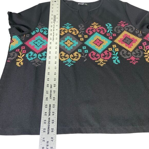 SHEIN CURVE Women Black Floral Print Short Sleeve Blouse Top Plus Size 1XL - Picture 8 of 8